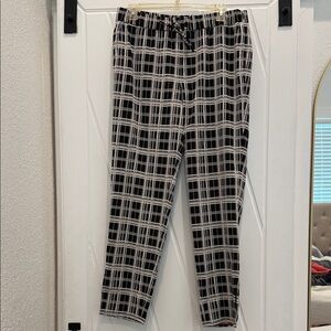 Akris Punto Black & White Plaid Drawstring Trousers